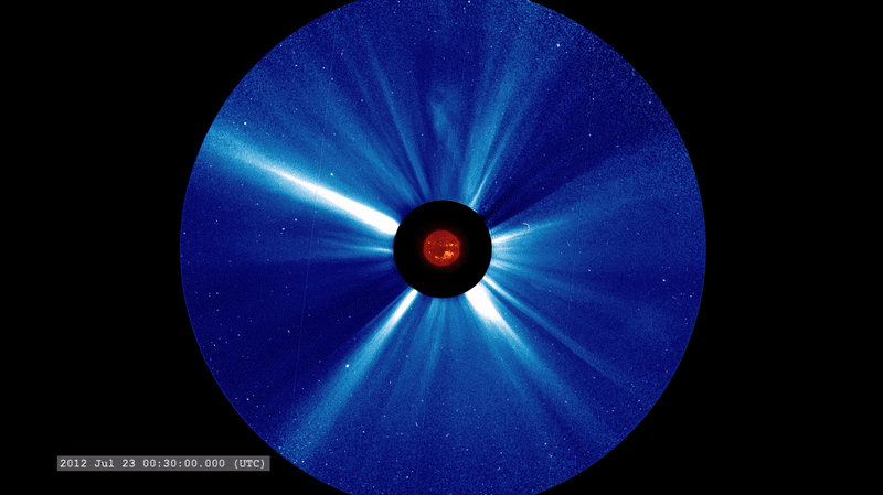 A composite view of the coronal mass ejection via STEREO-A instruments: EUVI imager and coronagraph COR2. Credit: STEREO-A/EUVI + COR2